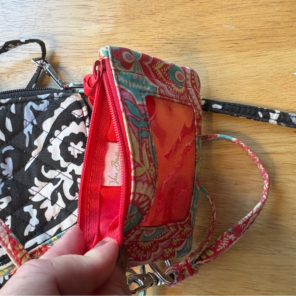 Vera Bradley Black and White Floral Crossbody Bag with Colorful ID Holder - Picture 9 of 12